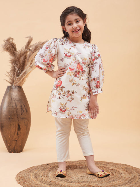 Vastramay Cream Cotton Blend Floral Print Kurta Pyjama Sibling Set