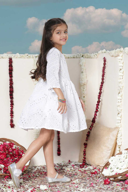 VASTRAMAY Girl's White Mirror Kurta