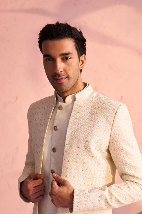 VASTRAMAY Men's Cream Schiffli Worked With Sequin Detailing Indo With Sleeveless Kurta Pant Set