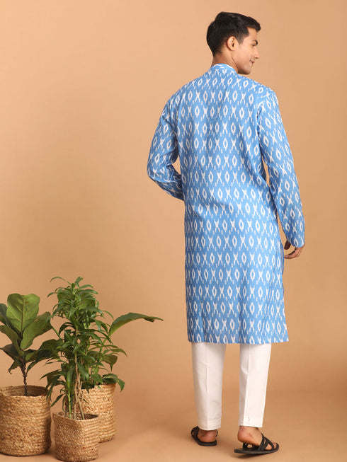 Vastramay Men's Aqua Blue Ikkat Print Cotton Kurta With Pant set