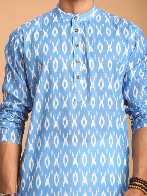 Vastramay Men's Aqua Blue Ikkat Print Cotton Kurta With Pant set