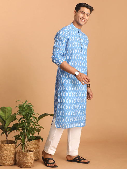 Vastramay Men's Aqua Blue Ikkat Print Cotton Kurta With Pant set