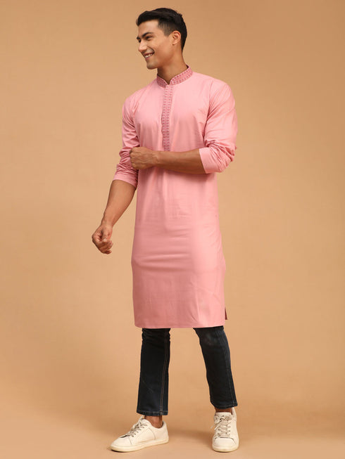 Vastramay Men's Pink Cotton Blend Kurta