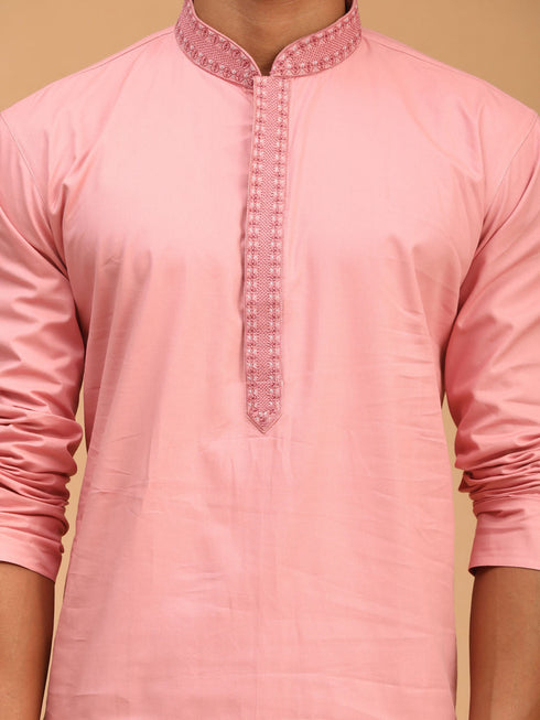 Vastramay Men's Pink Cotton Blend Kurta