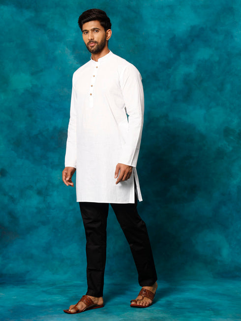 Vastramay Men's White Cotton Blend Kurta Pyjama Set