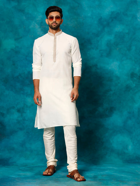 Vastramay Men's Cream Cotton Blend Kurta Pyjama Set