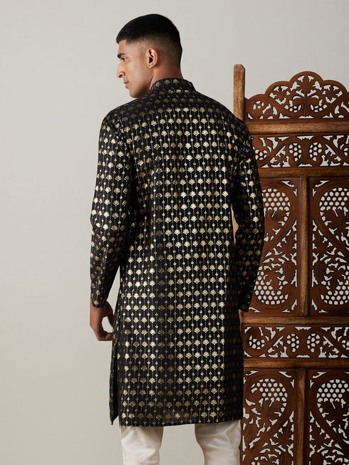 Vastramay Men's Black Foil Printed Kurta
