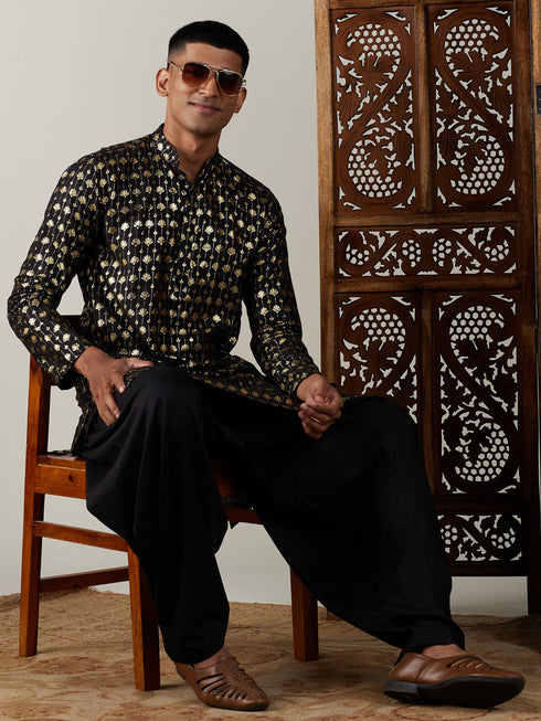 Vastramay Men's Black Foil Printed Kurta With Patiala Set