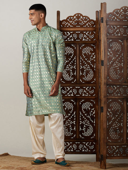 Vastramay Men's Light Green Foil Printed Kurta With Cream Patiala Set