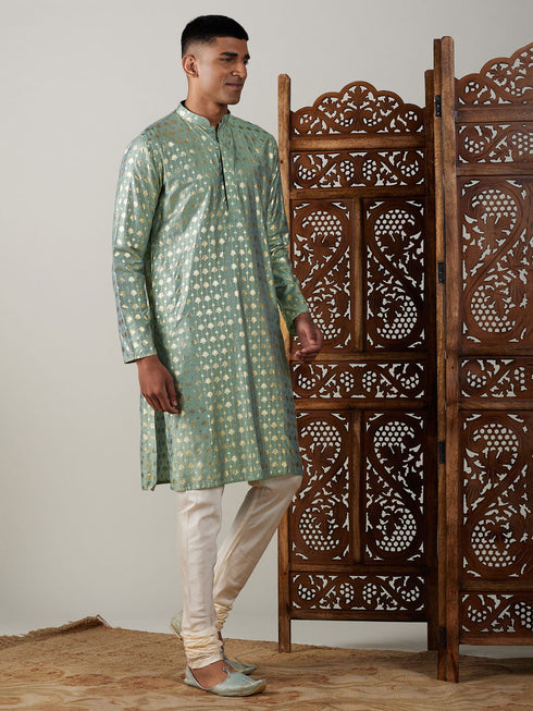 Vastramay Men's Light Green Foil Printed Kurta With Cream Pyjama Set