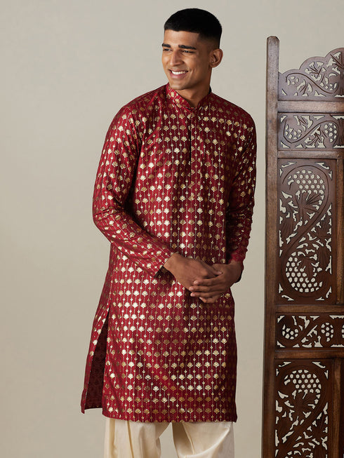 Vastramay Men's Maroon Foil Printed Kurta