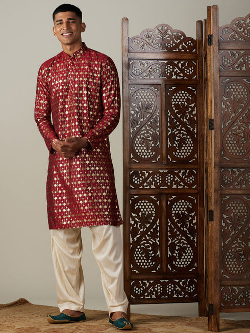 Vastramay Men's Maroon Foil Printed Kurta With Cream Patiala Set