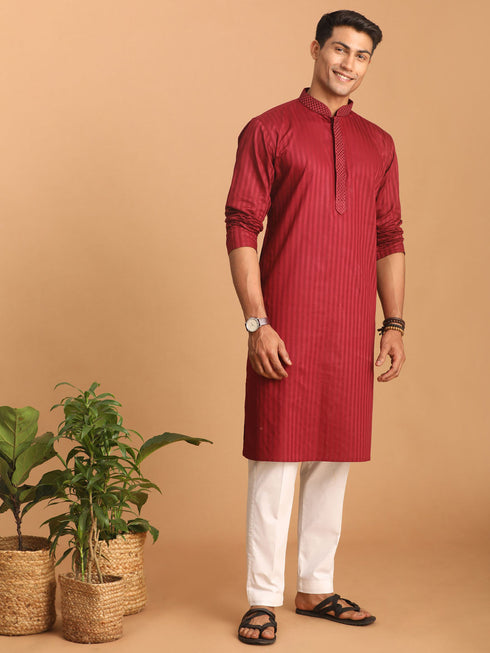 Vastramay Men's Maroon Cotton Blend Solid Kurta with White Pant Set