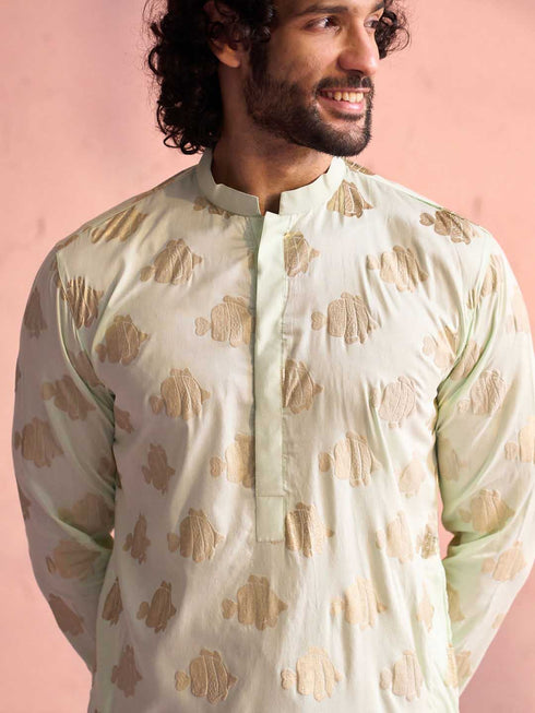 Vastramay Men's Mint Green Viscose Fish Motif Foil Print Kurta