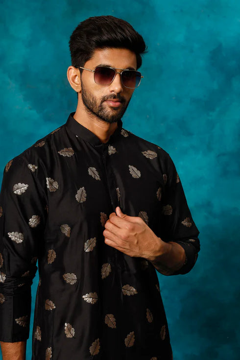 VASTRAMAY Men's Black Leaf Motif Embellished Kurta Pant Set