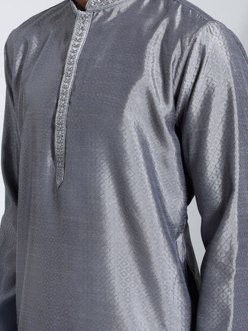 Vastramay Men's Gray Silk Blend Kurta