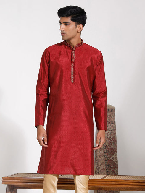 Vastramay Men's Maroon Silk Blend Kurta