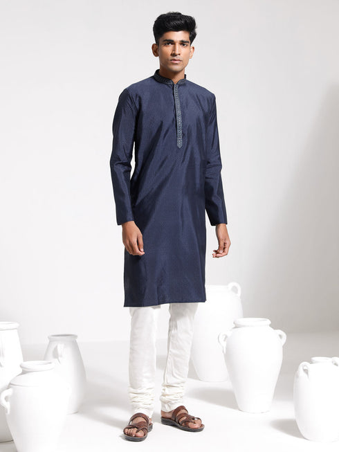 Vastramay Men's Navy Blue Silk Blend Kurta
