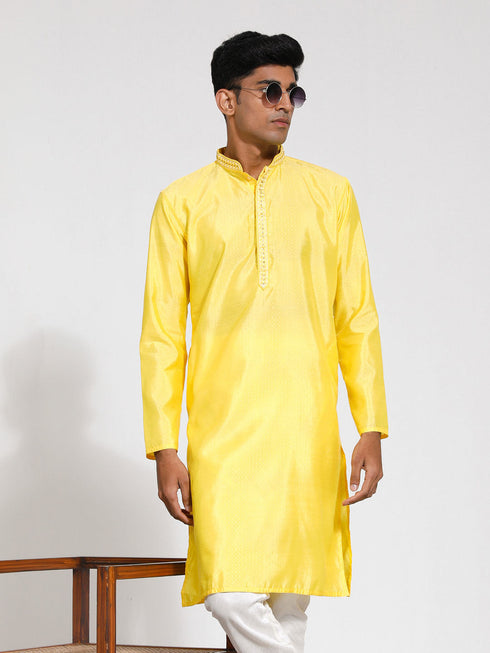 Vastramay Men's Yellow Silk Blend Kurta