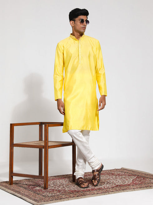 Vastramay Men's Yellow Silk Blend Kurta