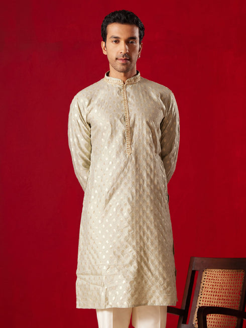 Vastramay Men's Green Silk Blend Jacquard Kurta