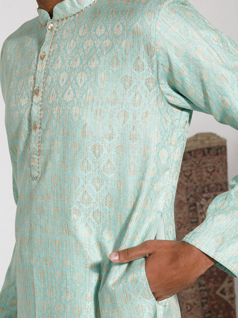Vastramay Men's Green Silk Blend Kurta