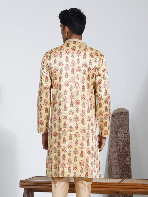 Vastramay Men's Yellow Silk Blend Kurta
