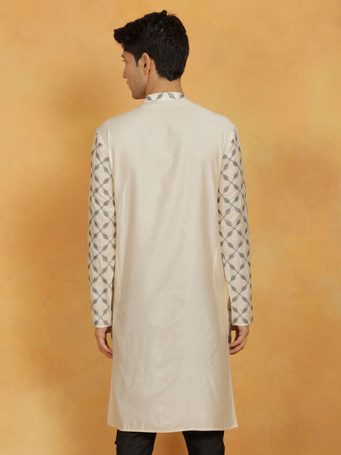 Vastramay Men's Cream Cotton Blend Kurta