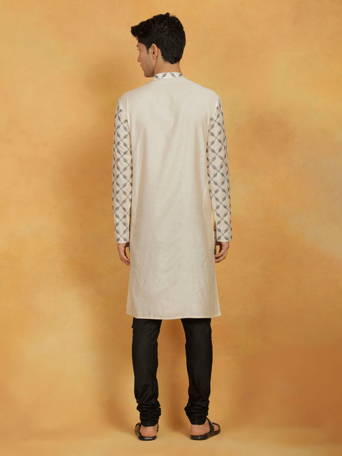 Vastramay Men's Cream And Black Cotton Blend Kurta And Pyjama Set