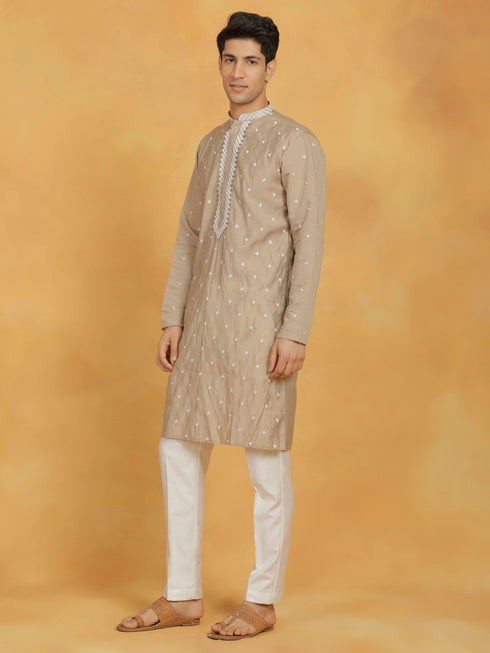 Vastramay Men's Gray And White Silk Blend Kurta And Pyjama Set