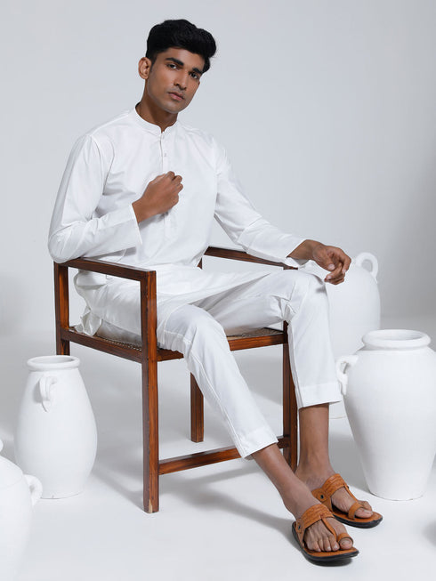 Vastramay Men's White Cotton Silk Kurta