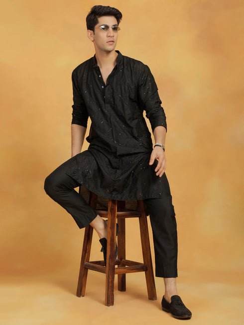 Vastramay Men's Black Viscose Kurta And Pyjama Set