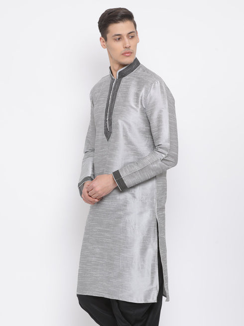 Vastramay Men's Grey Silk Blend Kurta