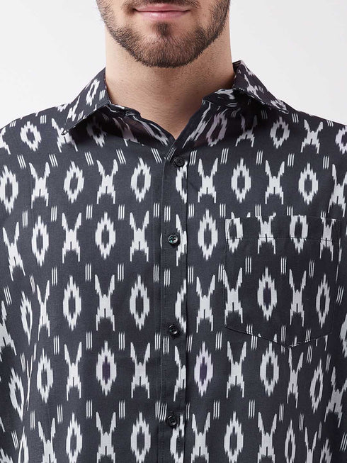 Vastramay Men's Black Cotton Blend Ethnic Shirt