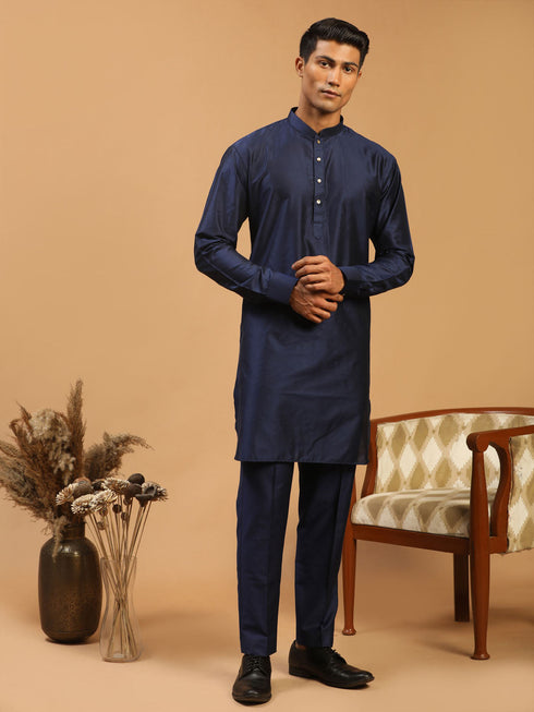 Vastramay Men's Blue Silk Blend Curved Hem Kurta With Pant Set