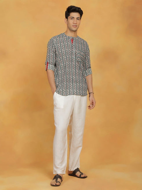 Vastramay Men's Green Cotton Short Kurta