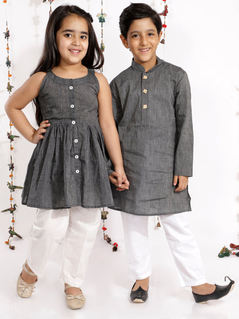 Vastramay Black Handloom Cotton Striped Siblings Set