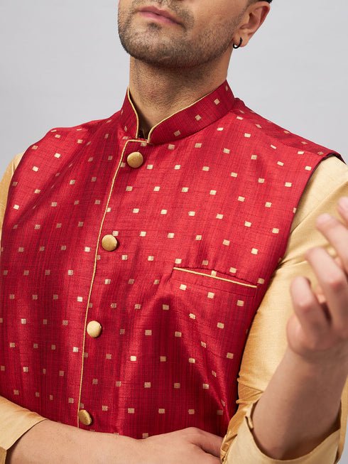 Vastramay Men's Maroon Zari Weaved Jacket With Kurta Pant Set