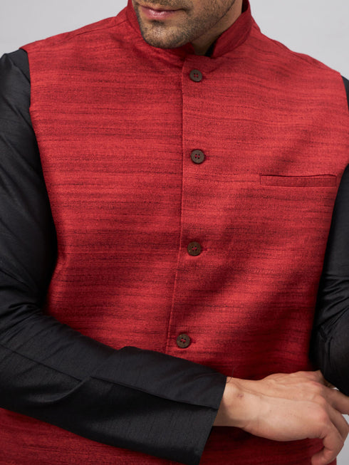 Vastramay Men's Maroon Jacket With Black Solid Silk Blend Kurta and Pyjama Set