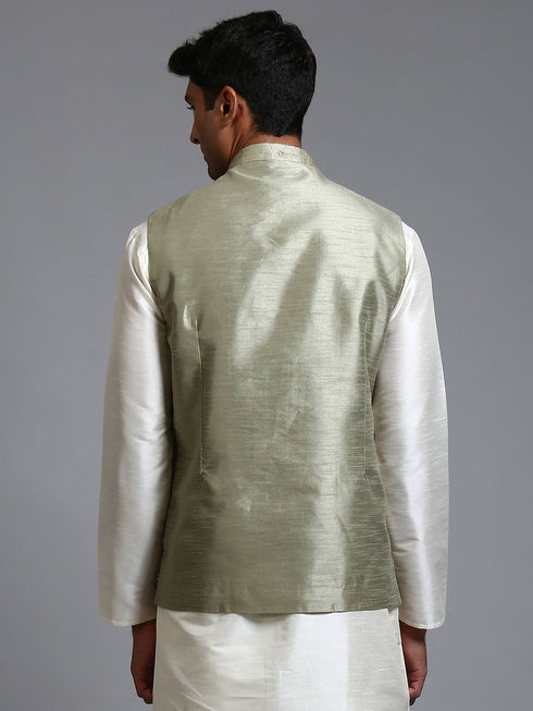Vastramay Men's Mehndi Green Embellished Jacket