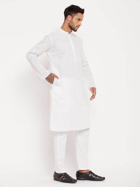 Vastramay Men's White Kurta And Pant Style Pajama Set