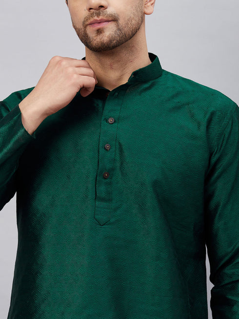 Vastramay Men's Green Woven Kurta With pant Set