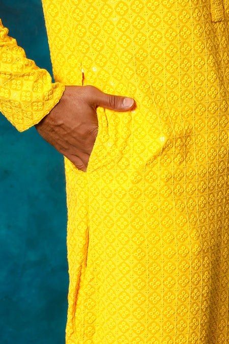 VM By VASTRAMAY Men's Yellow Rayon Schiffli Kurta And Pant Set