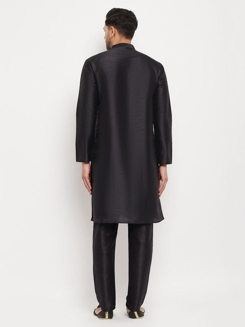 Vastramay Men's Black Silk Blend Kurta and Black Pant Style Pyjama Set