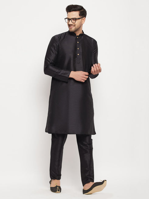 Vastramay Men's Black Silk Blend Kurta and Black Pant Style Pyjama Set