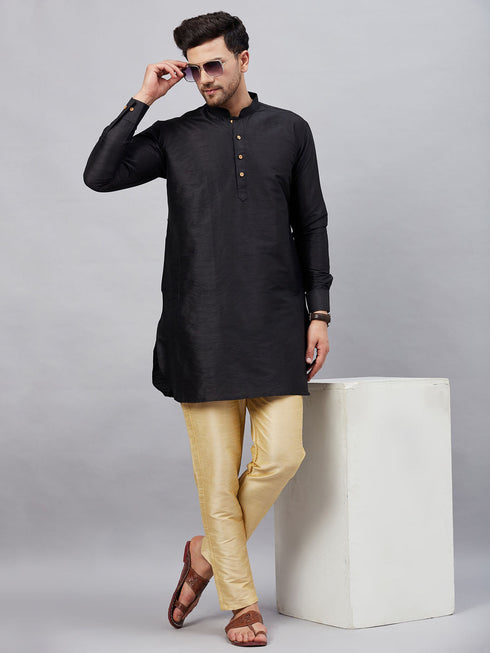 Vastramay Men's Black Silk Blend Curved Kurta Pant Set