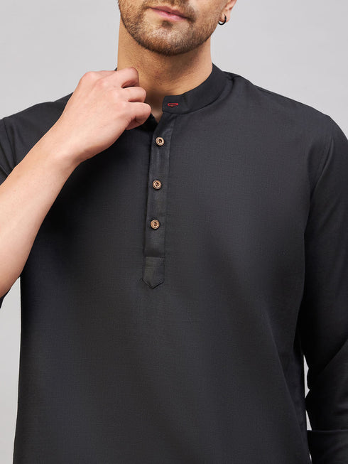Vastramay Men's Black Short Cotton Kurta