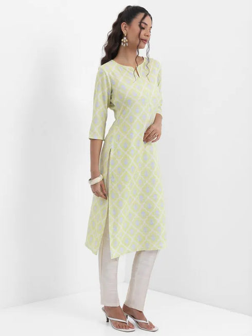 Vasthrlay Green Printed Straight Kurtas