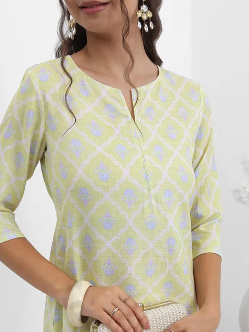Vasthrlay Green Printed Straight Kurtas
