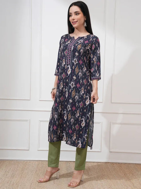 Vasthrlay Women Blue Printed Straight Kurtas